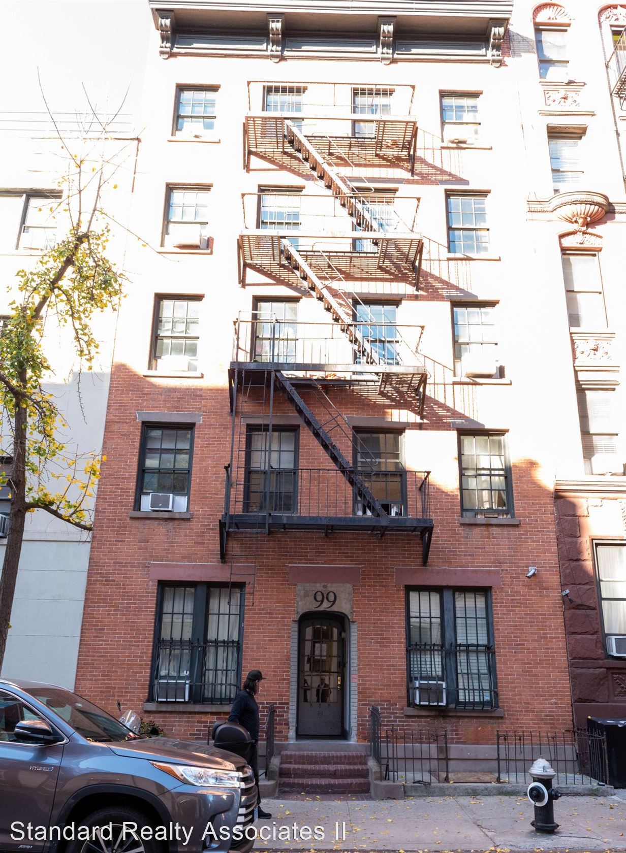 99 Perry Street New York, NY ApartmentAdvisor