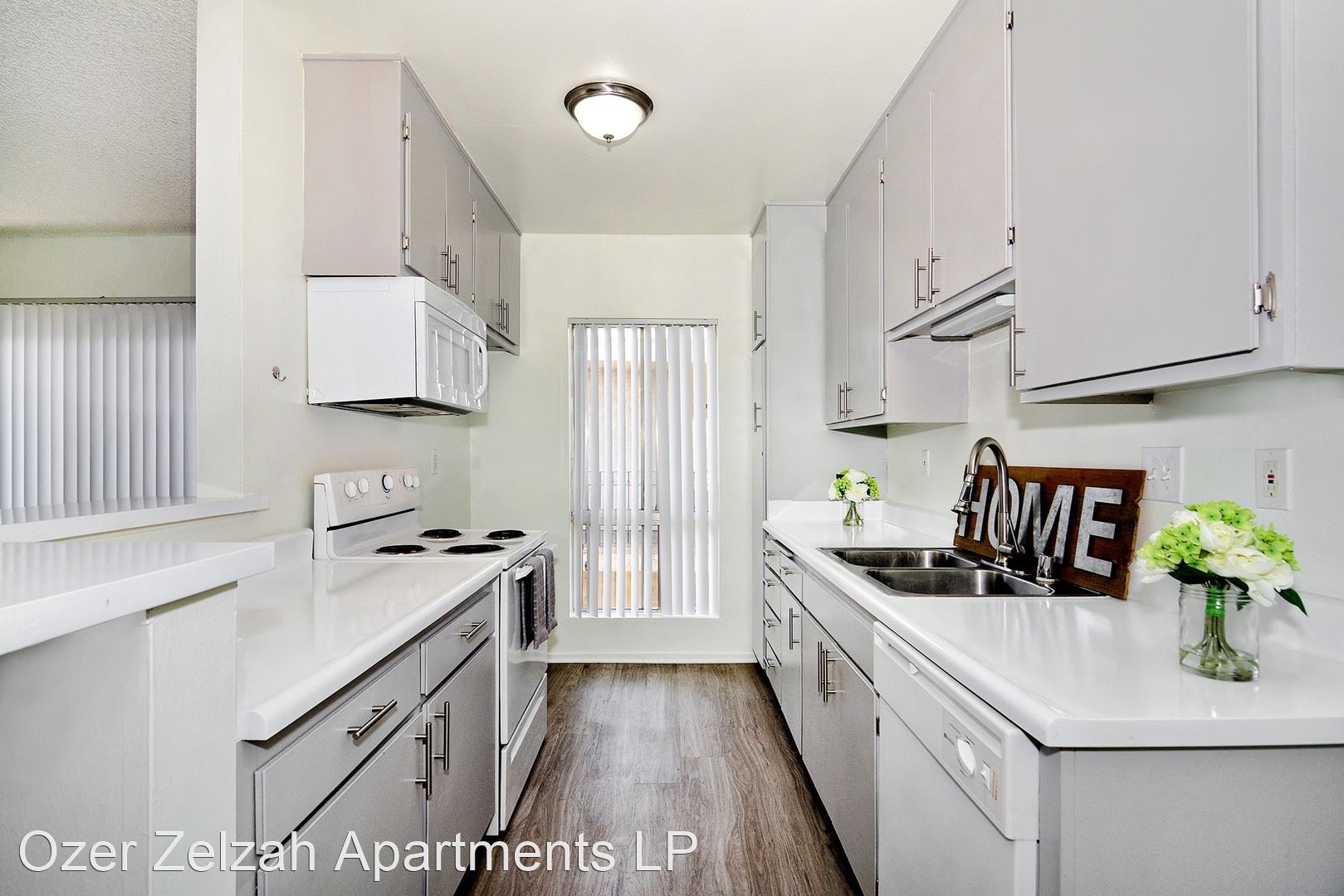 5417 & 5425 Zelzah Avenue Encino, CA ApartmentAdvisor