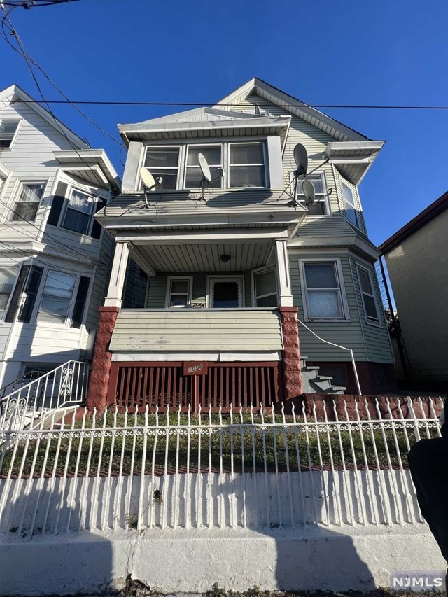 10551057 Madison Avenue Paterson, NJ ApartmentAdvisor