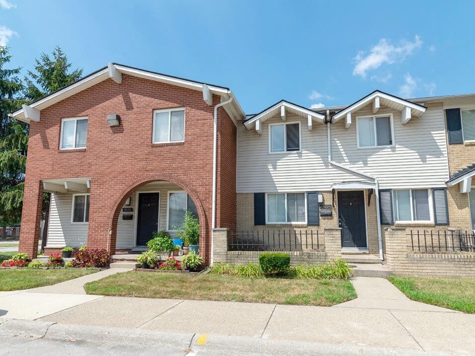 Gateway Townhomes Romulus, MI ApartmentAdvisor