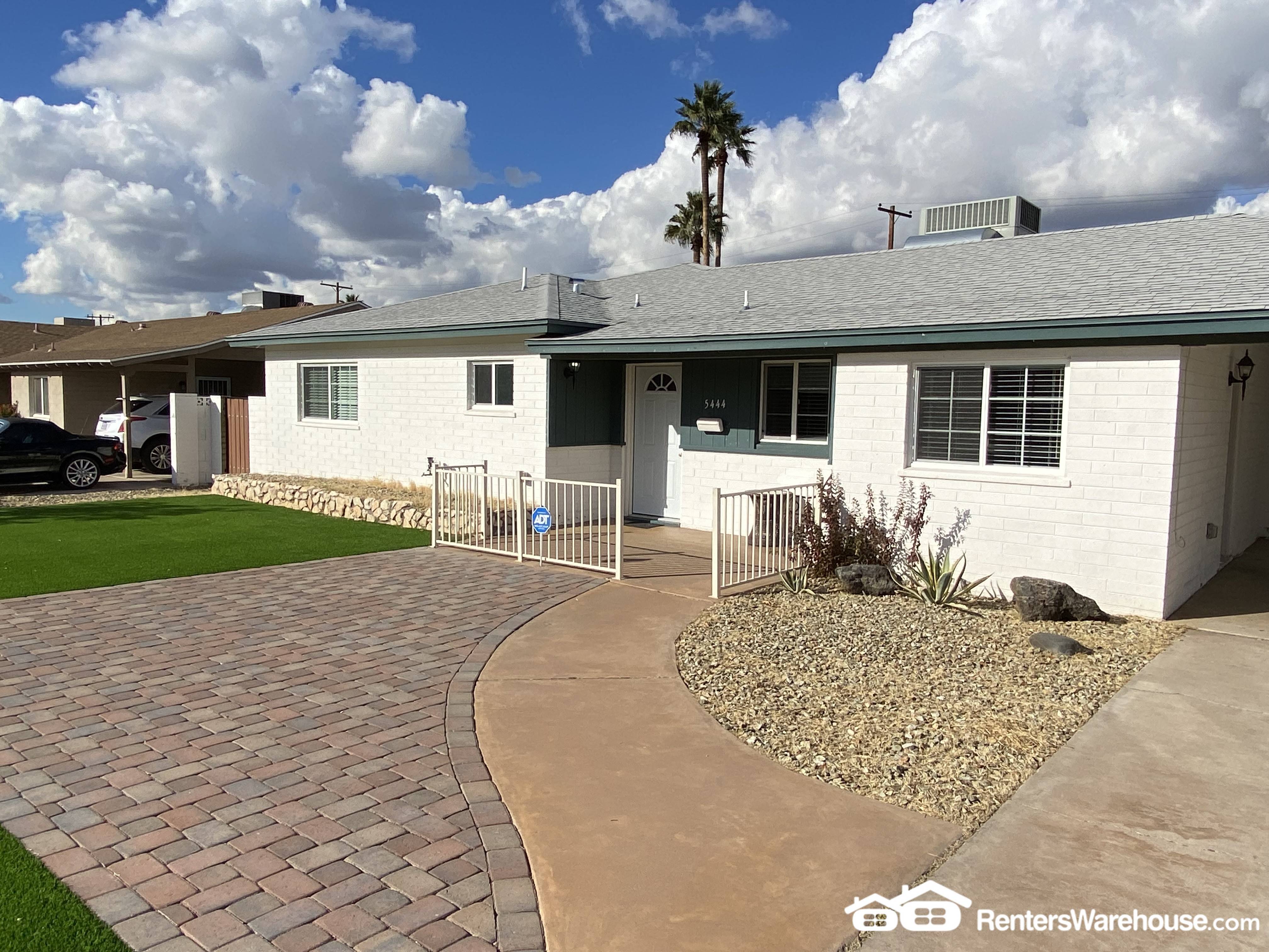 5444 E. Pinchot Ave. Phoenix, AZ ApartmentAdvisor