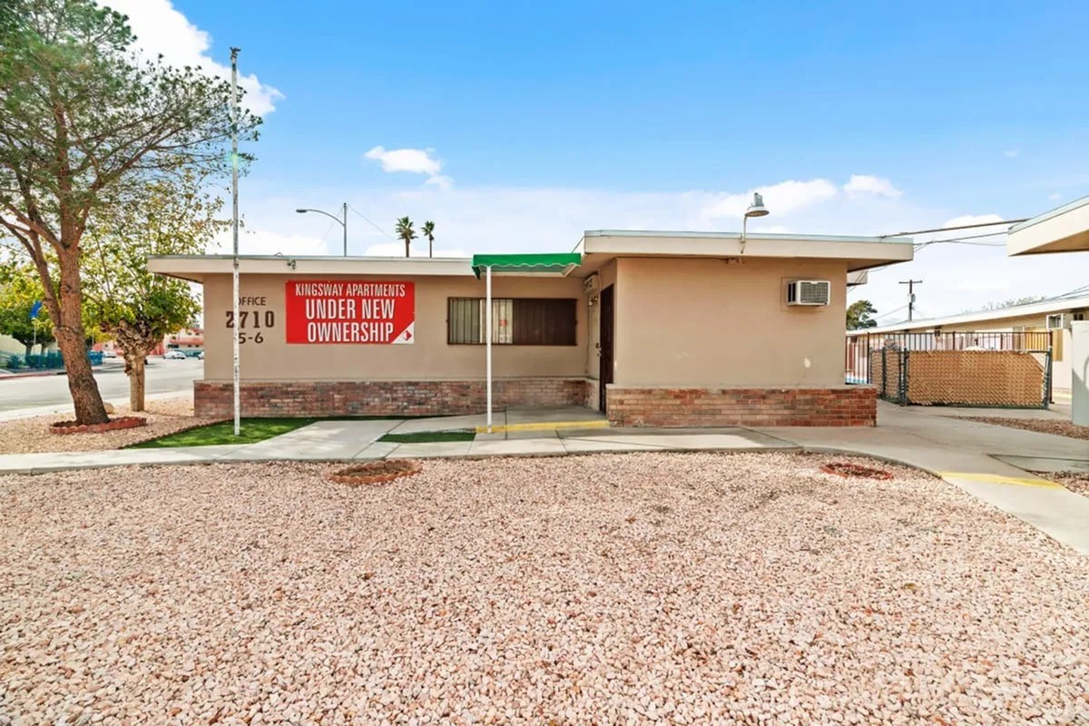 4036 Kingsway Contact Kingsway Las Vegas, NV ApartmentAdvisor