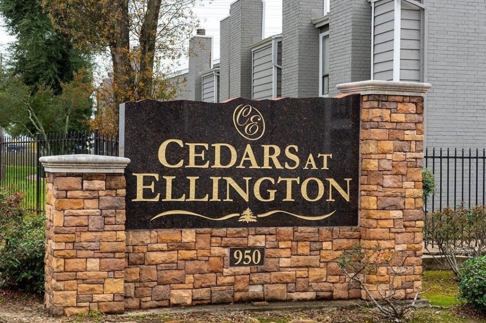 Cedars at Ellington Houston, TX ApartmentAdvisor