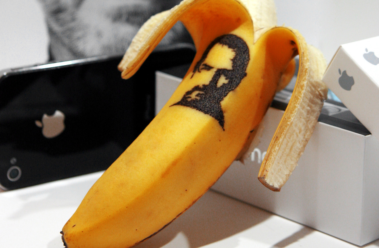 Surprisingly Realistic Banana Peel Art! artFido