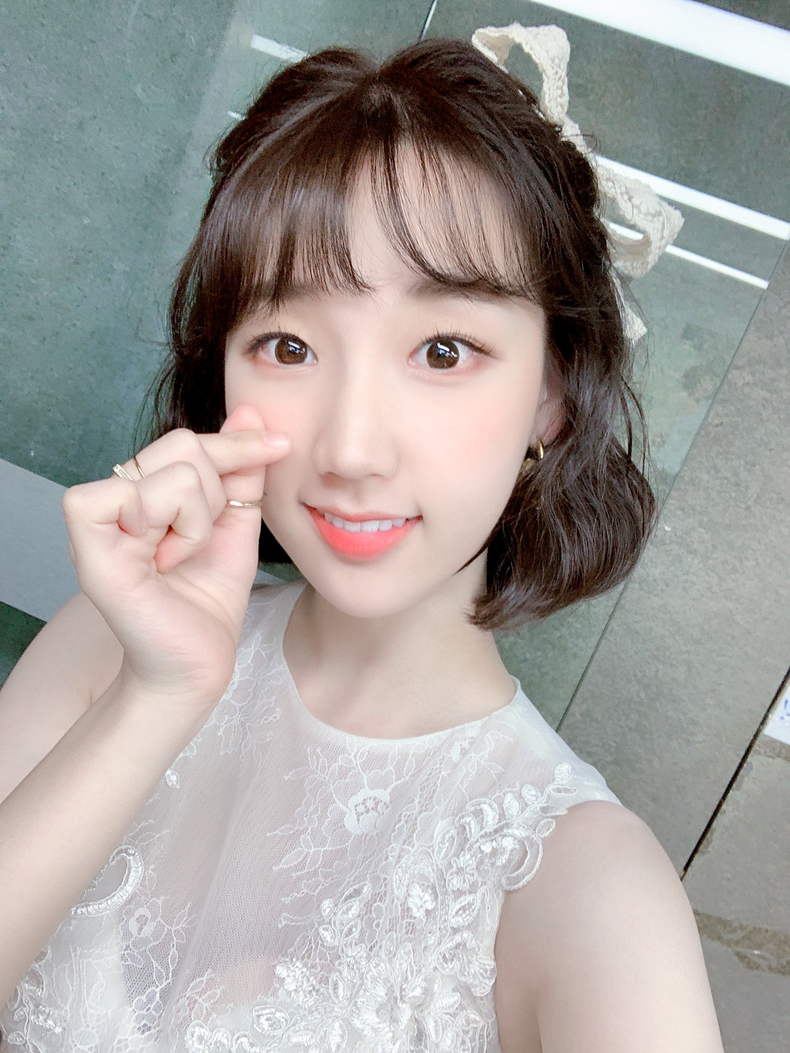 Shin Jiyoon Image #250167 - Asiachan KPOP Image Board