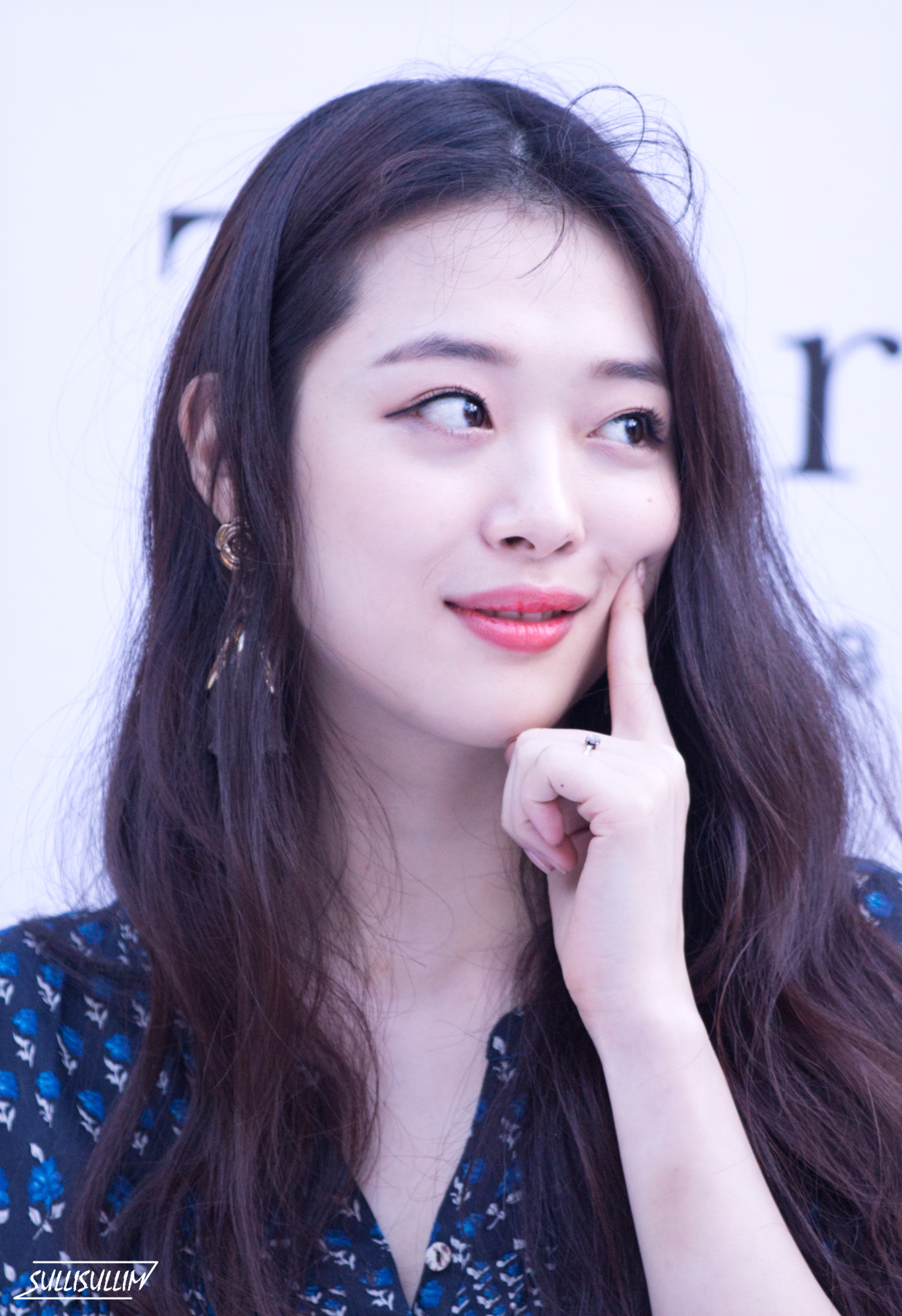 Sulli Android/iPhone Wallpaper #144384 - Asiachan KPOP Image Board