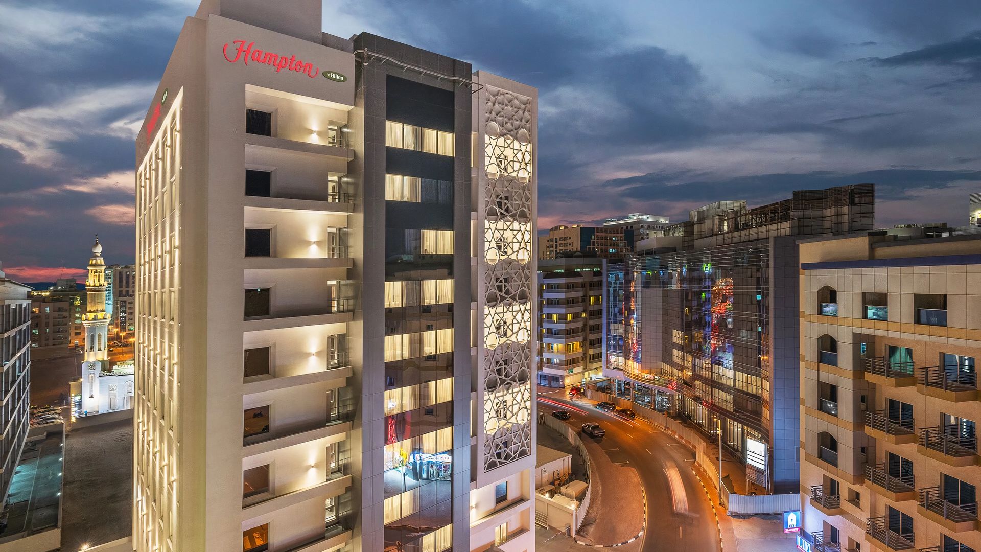 Al Barsha, Dubai, UAE prices, descriptions, types of real estate Ax