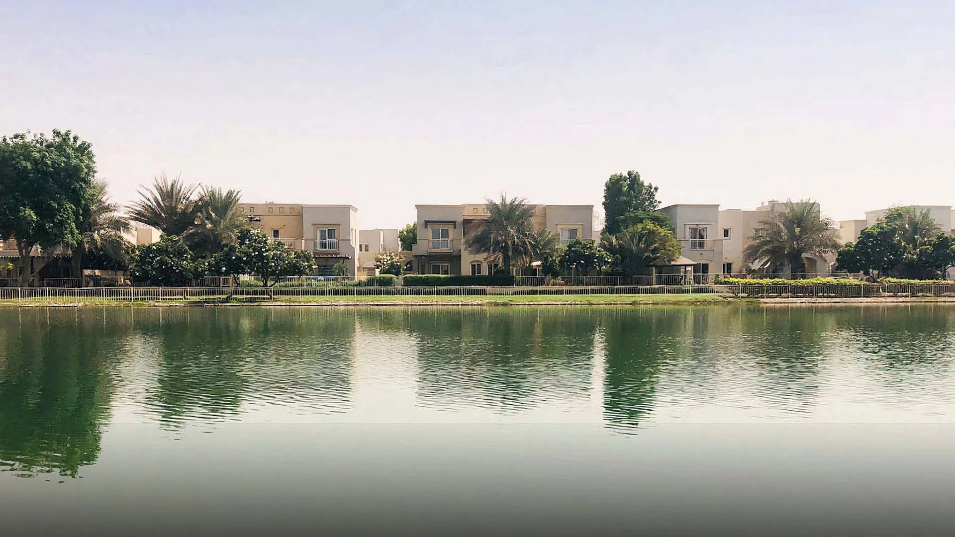 Meadows, Dubai, UAE prices, descriptions, types of real estate Ax