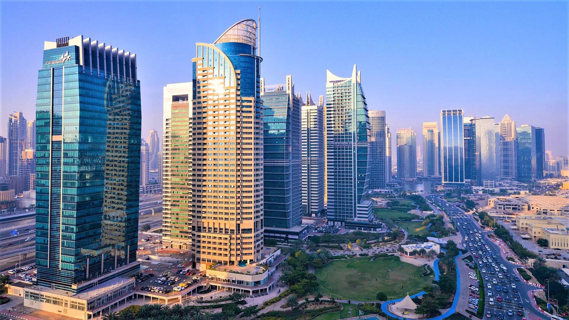 Jumeirah Lake Towers, Dubai, UAE prices, descriptions, types of real