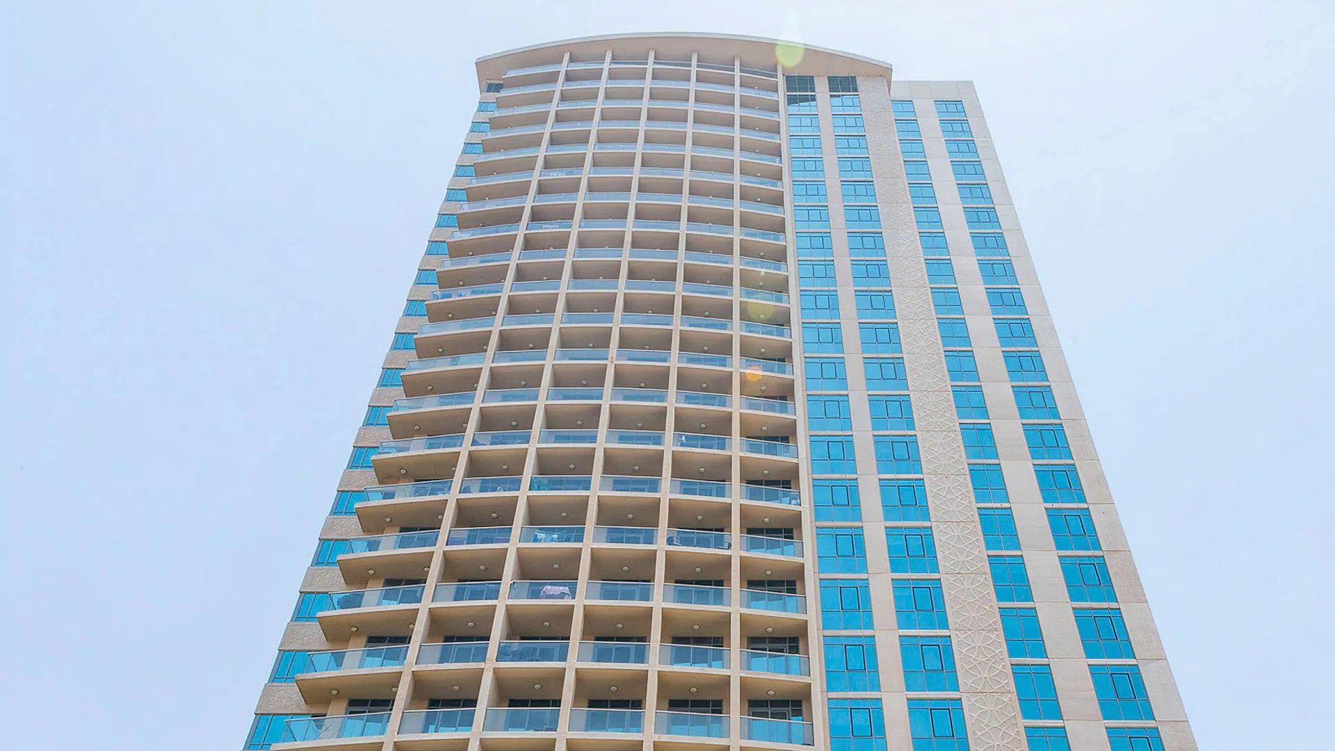 The Views, Dubai, UAE prices, descriptions, types of real estate Ax