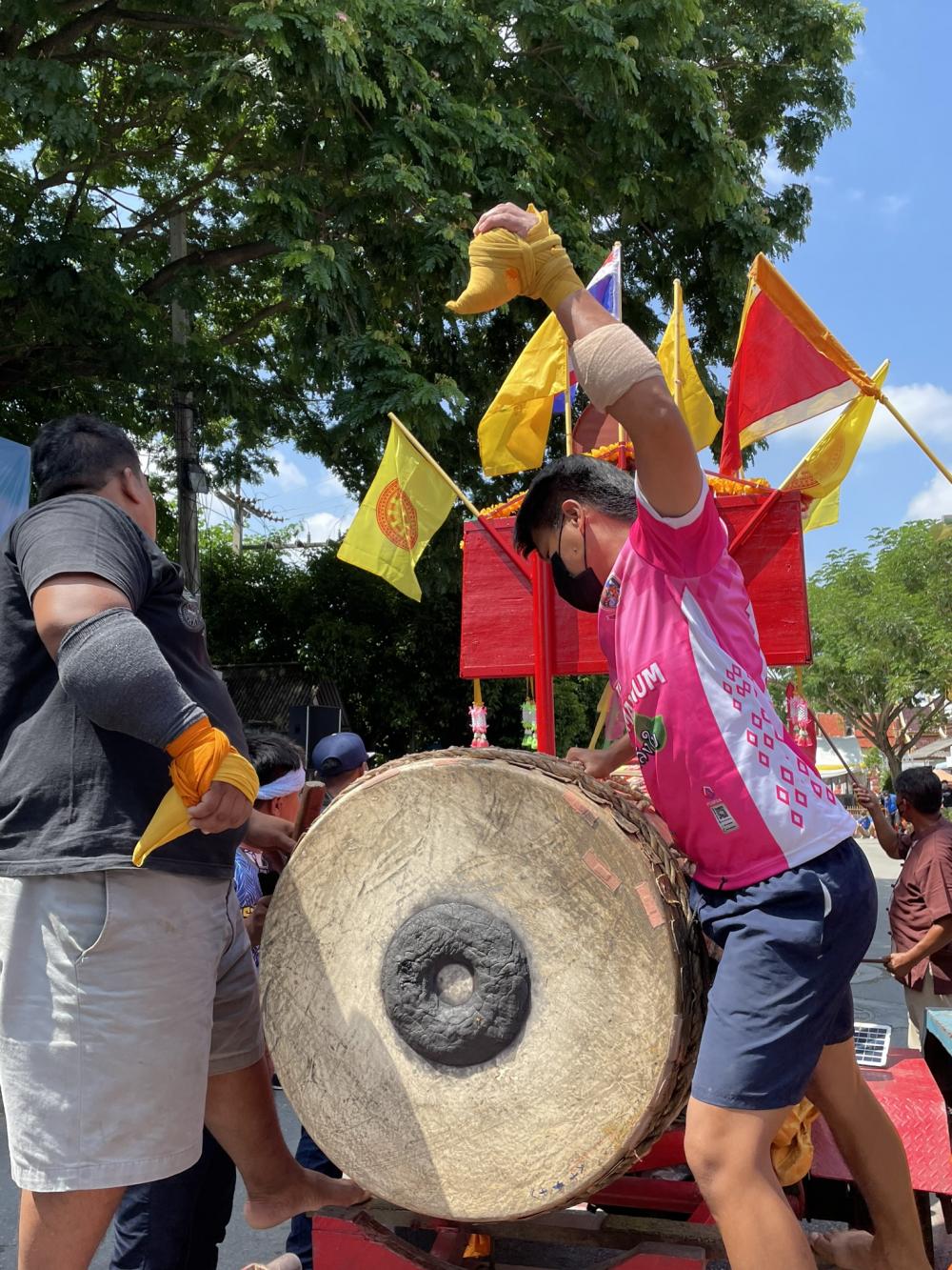 Bang the drum slowly Thailandtv.news