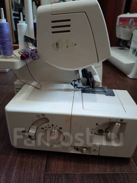 Швейная машина Brother lock 929D - Швейное и вязальное оборудование во