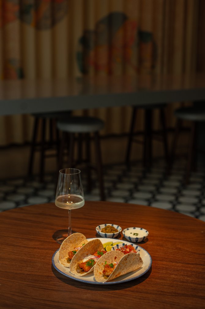 JAM JAM Chinatown (เยาวราช) ห้องอาหารที่พร้อมเสิร์ฟอาหารหลากหลายเมนู