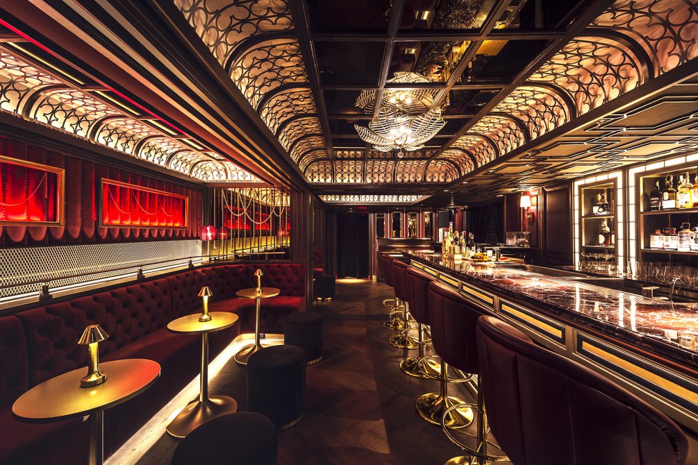 Playroom Café คาเฟ่เฉพาะกิจที่มาพร้อมกับความเซ็กซี่ซุกซนไม่เหมือนใคร