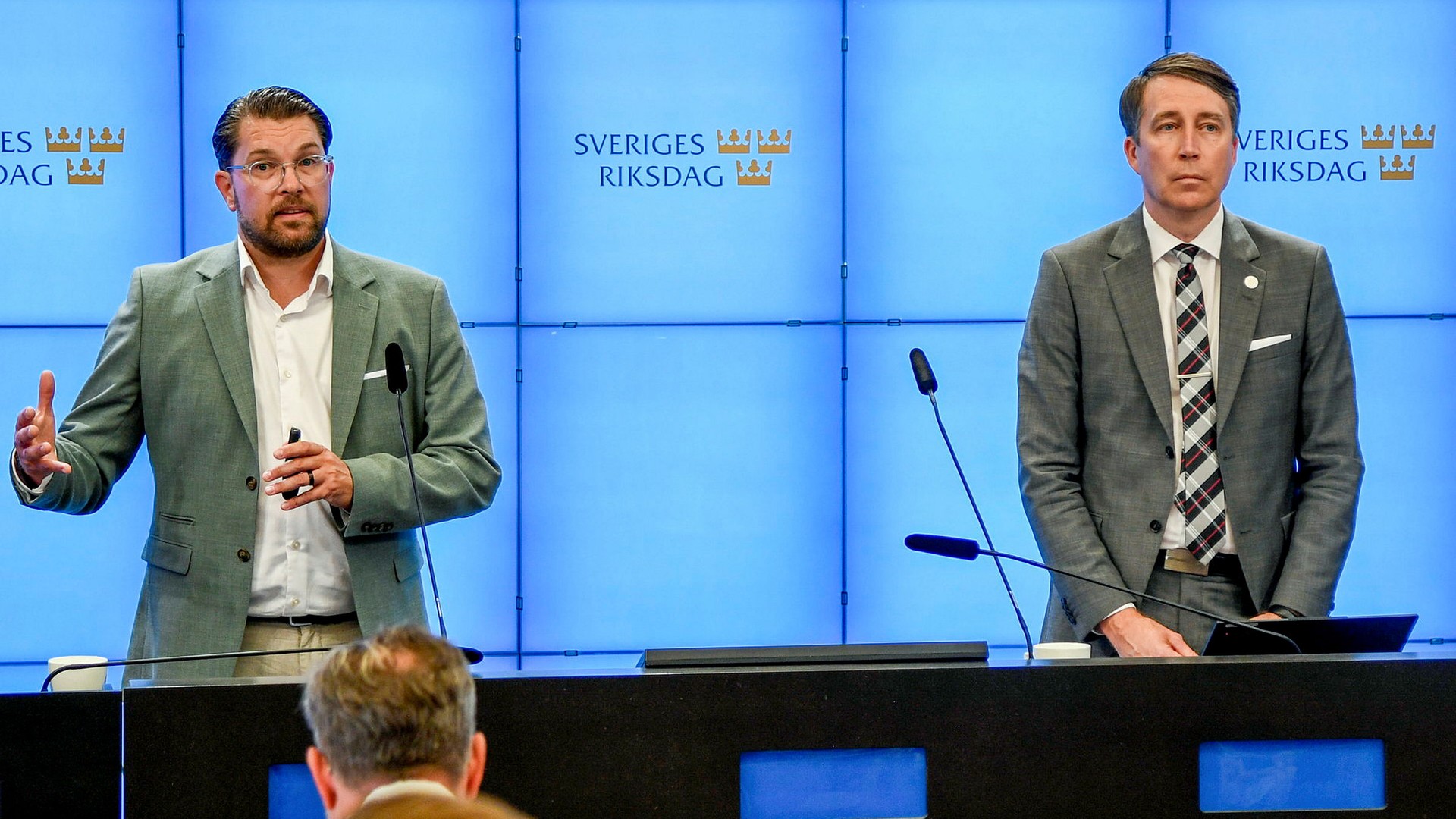 Gabriel Zetterström: Jomshof hatar på journalister medan Åkesson drömmer om Rosenbad