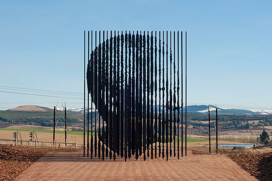 25 Of The Most Creative Sculptures And Statues From Around The World