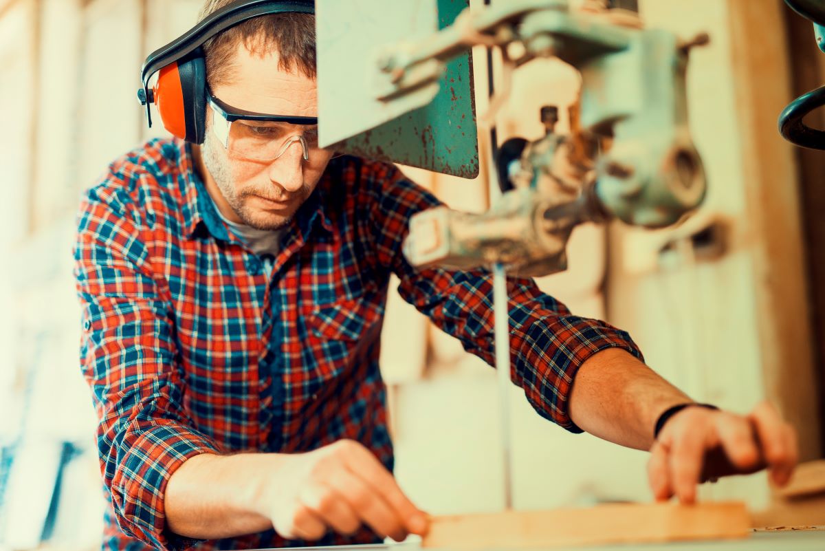 💡 A Guide to Bandsaw Features | BuildEazy