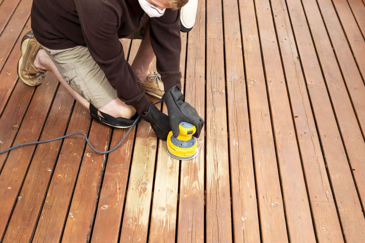 🖌️ What Is the Longest Lasting Deck Stain? BuildEazy