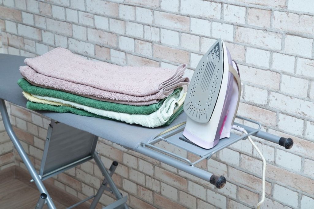 How To Straighten Warped Wood BuildEazy