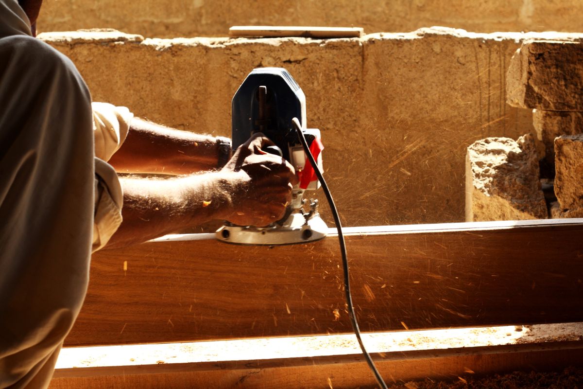 How To Use A Wood Router BuildEazy