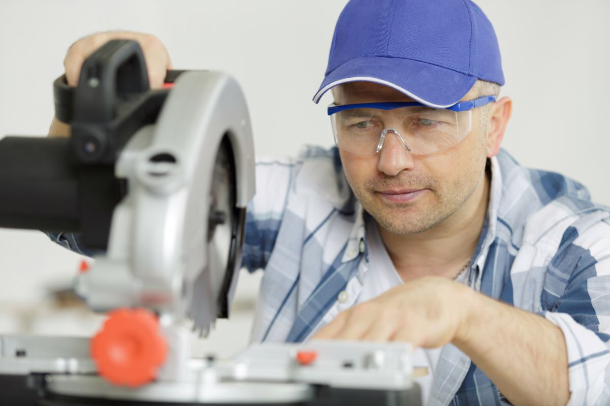 💡 Miter Saw Safety Steps For Safe Saw Use BuildEazy