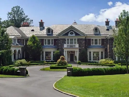 HOUSE OF THE DAY For 27.9 Million, This House In The New York Suburbs