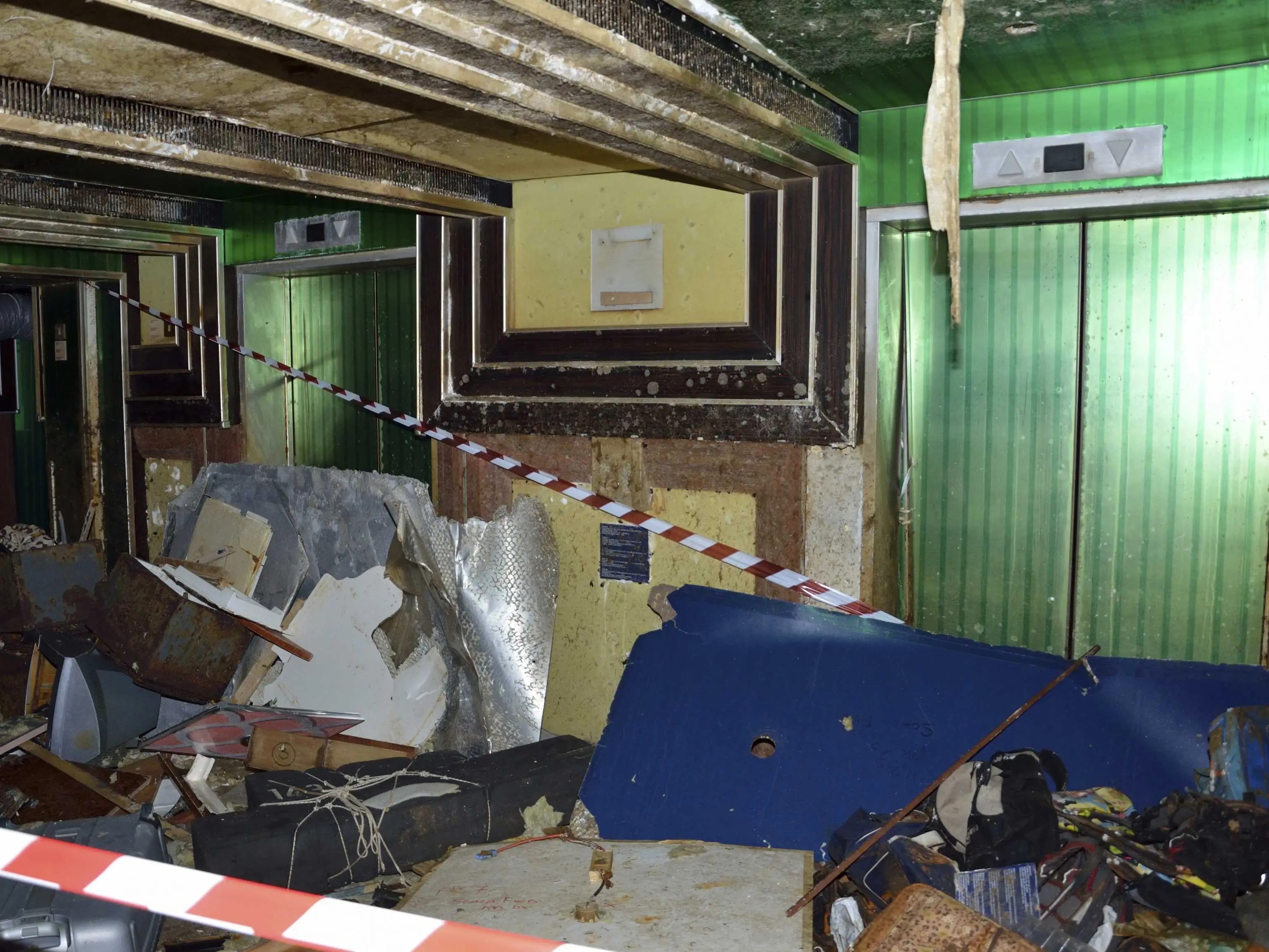 Here's What The Inside Of The Sunken Costa Concordia Looks Like After 2