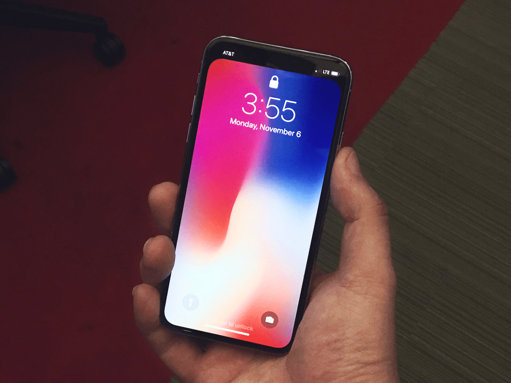 This wallpaper hides the most controversial part of the iPhone X