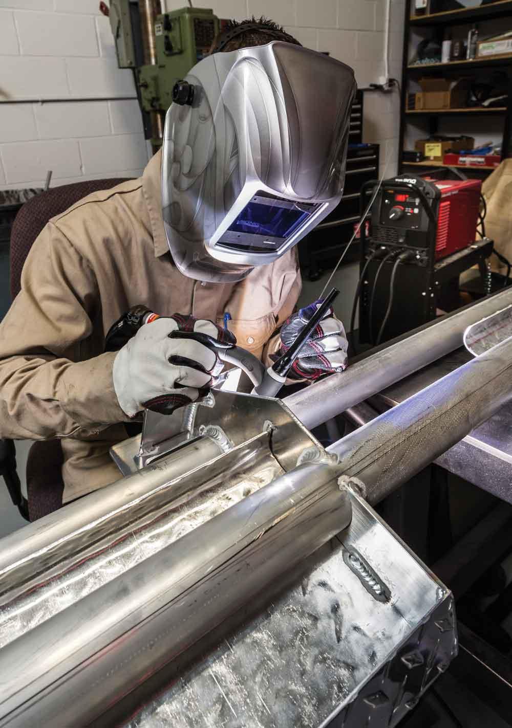 Lincoln Electric Canada turns 100 with new focus on R&D Canadian Metalworking