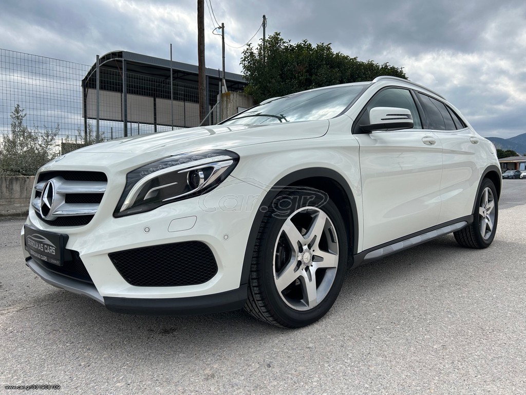 Car.gr MercedesBenz GLA 180 '15 Urban 7GAMG