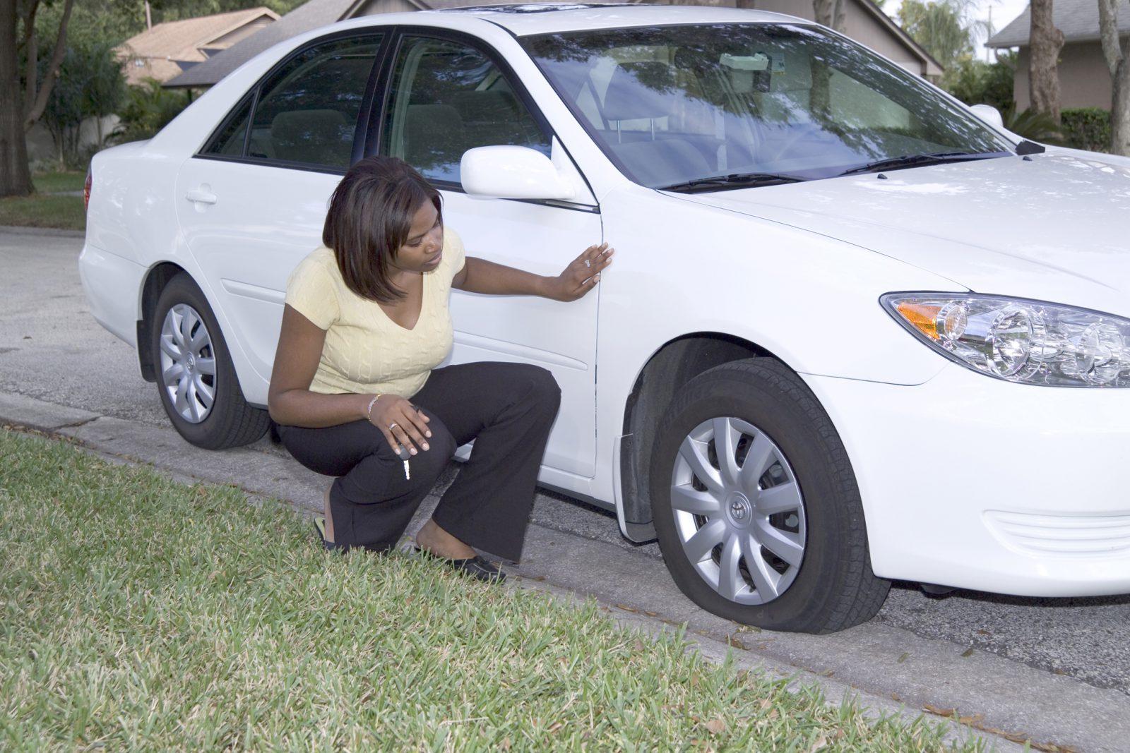 Amazing Guide For Driving On A Flat Tire In Short Distance