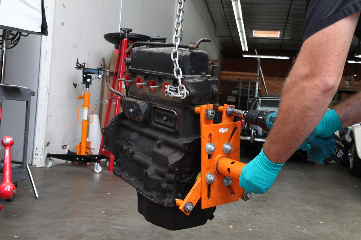 How To Use An Engine Stand? The Process CAR FROM JAPAN