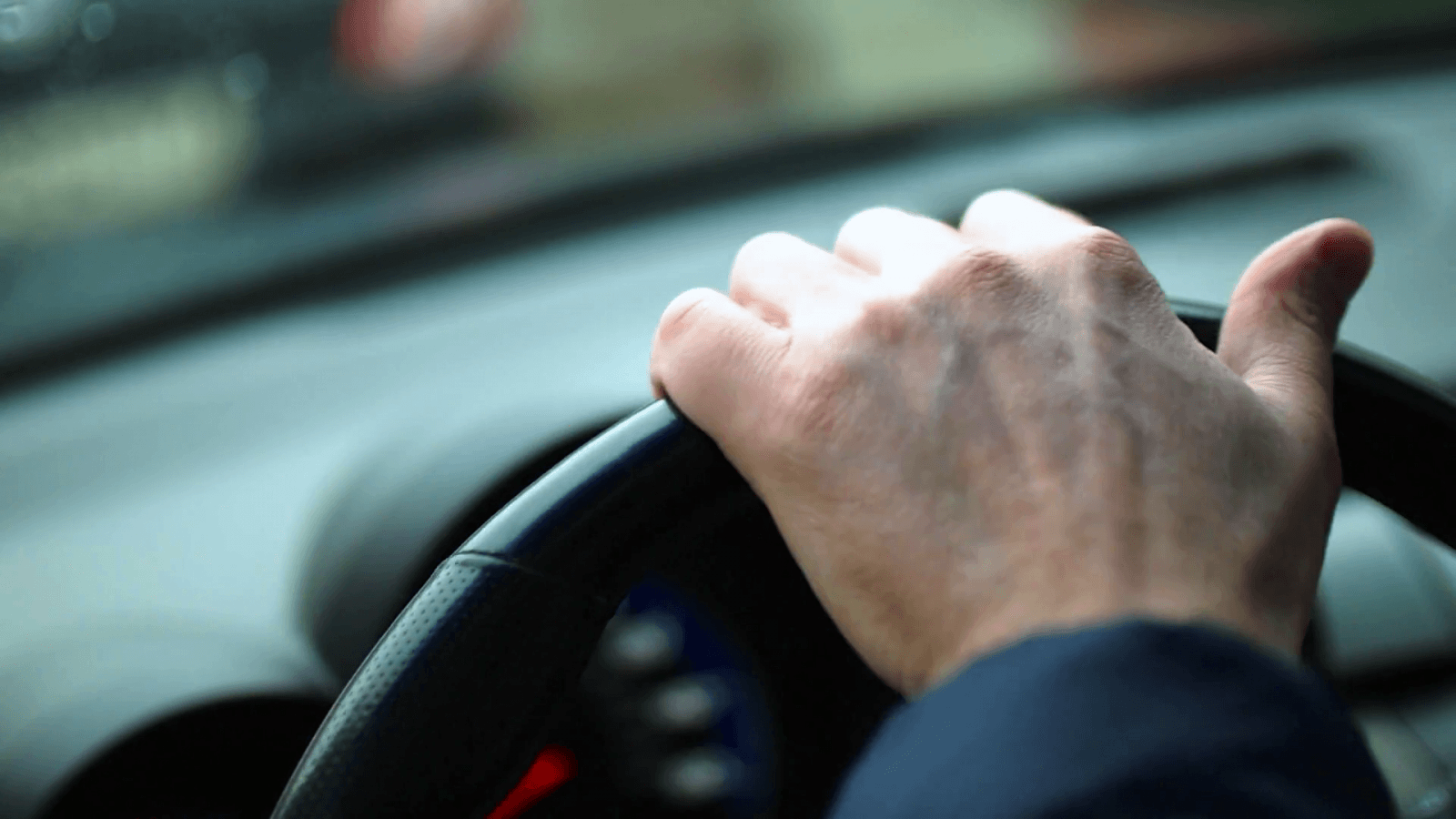 Three Ways to Hold the Steering Wheel of Your Car Properly CAR FROM JAPAN
