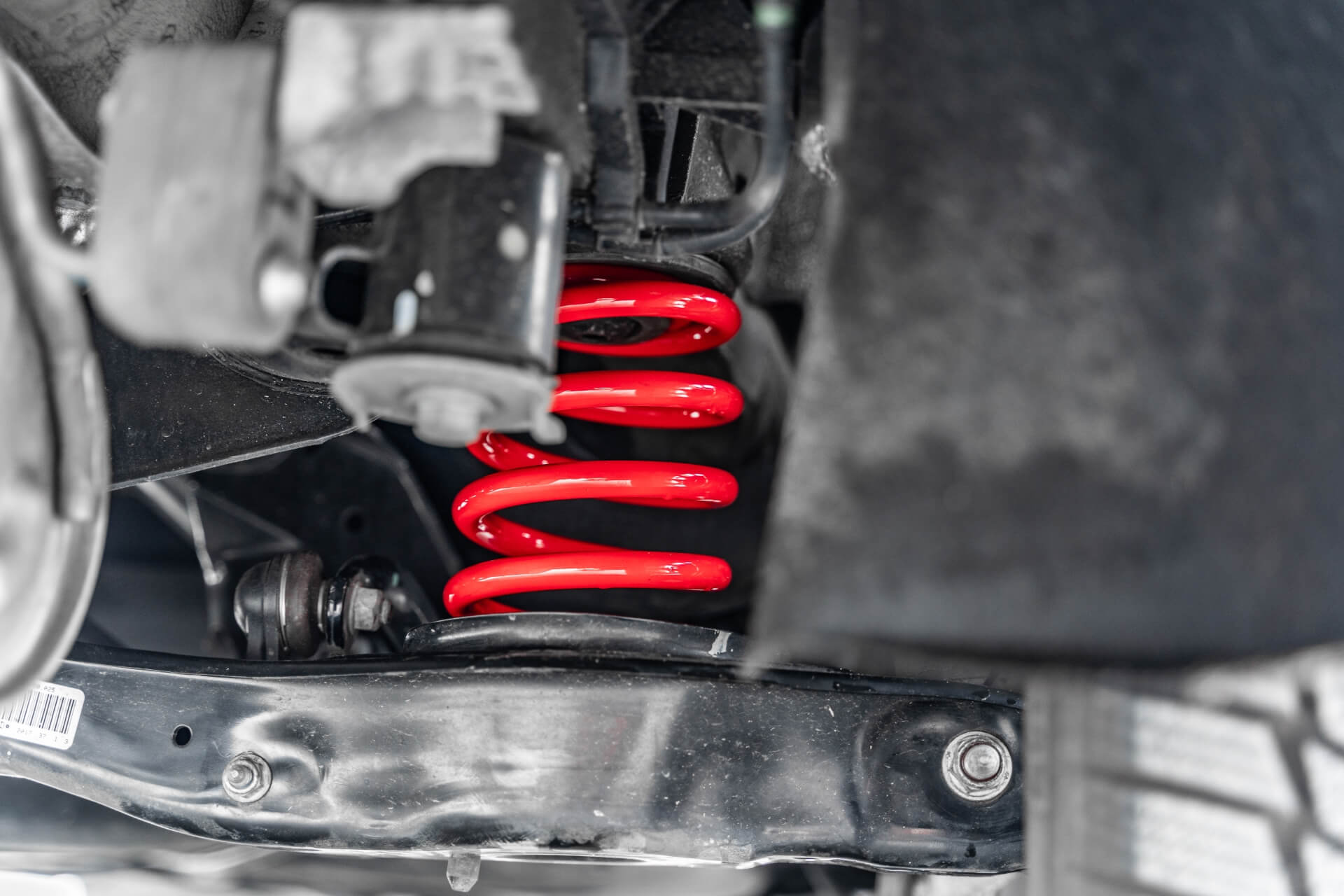 How to Use a Coil Spring Compressor the Right Way? CAR FROM JAPAN