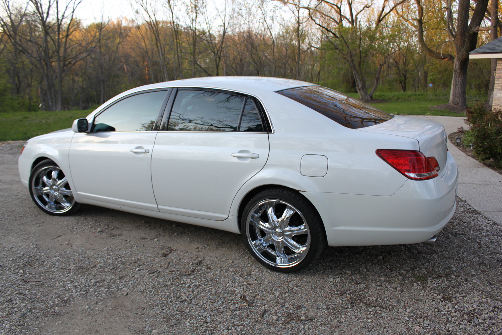 2005 Toyota Avalon Pictures CarGurus