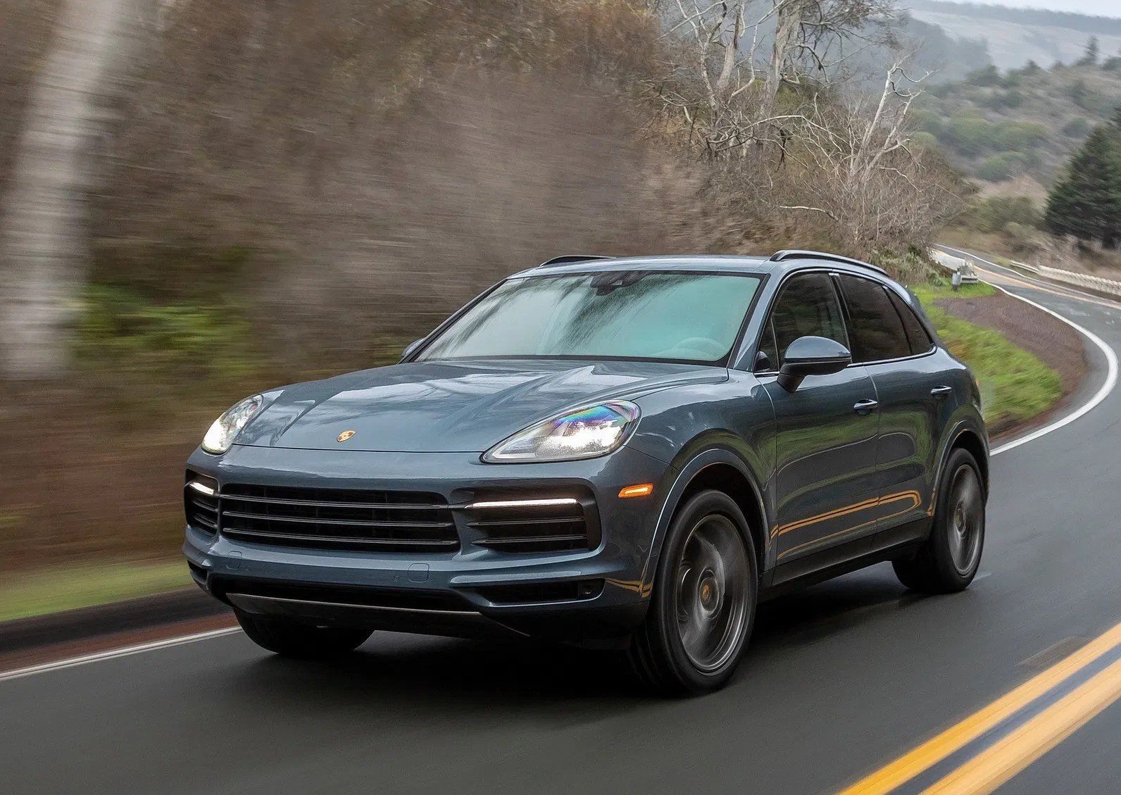 porsche cayenne safety rating monniegelle