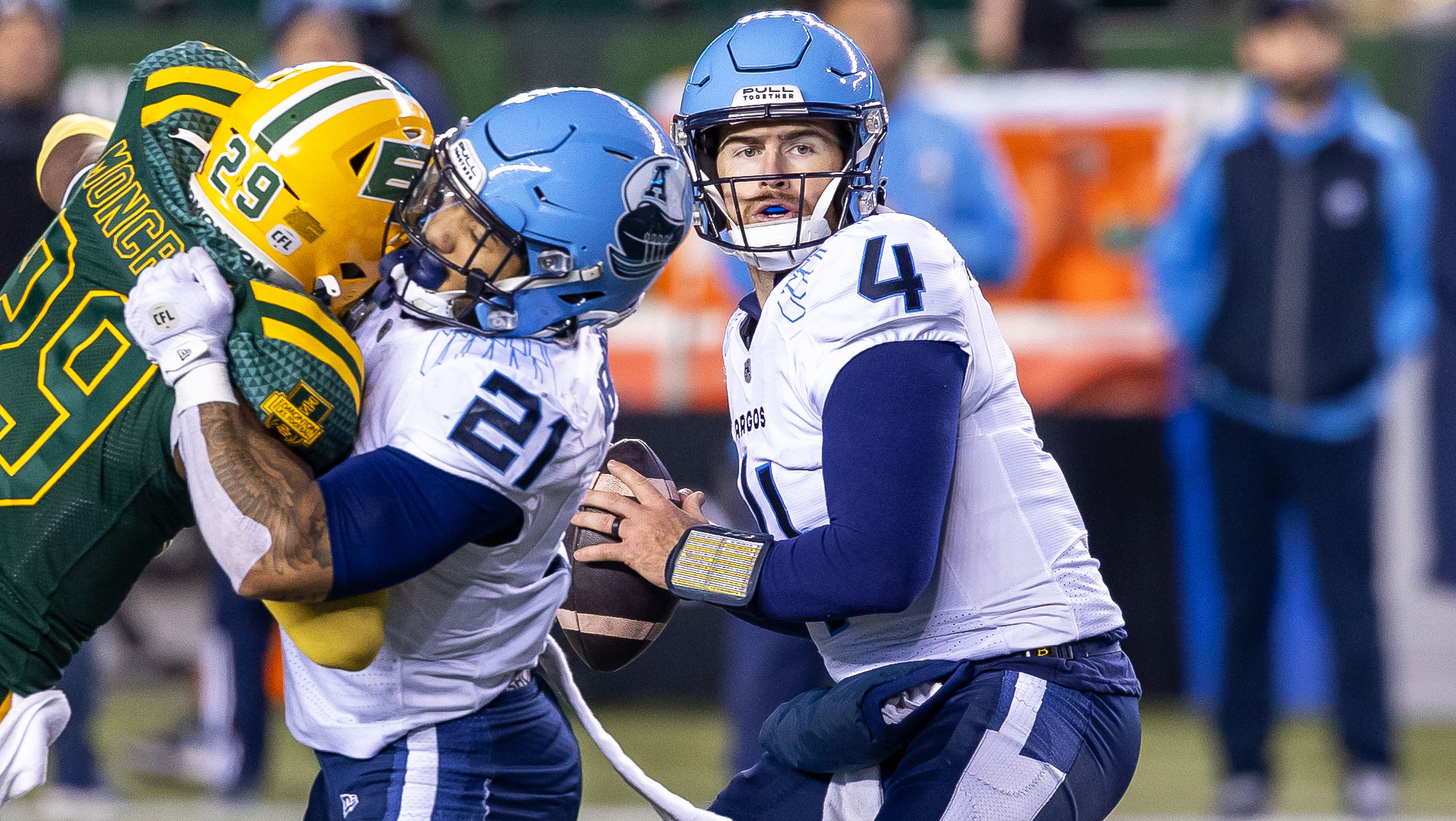 Honour Roll, Week 21 Arbuckle, b, Als' Oline make the grade CFL.ca