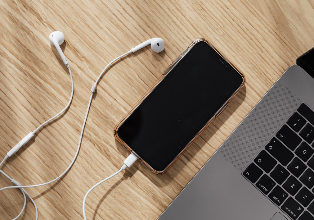 How to Rip Audio from a Video Online — Clideo