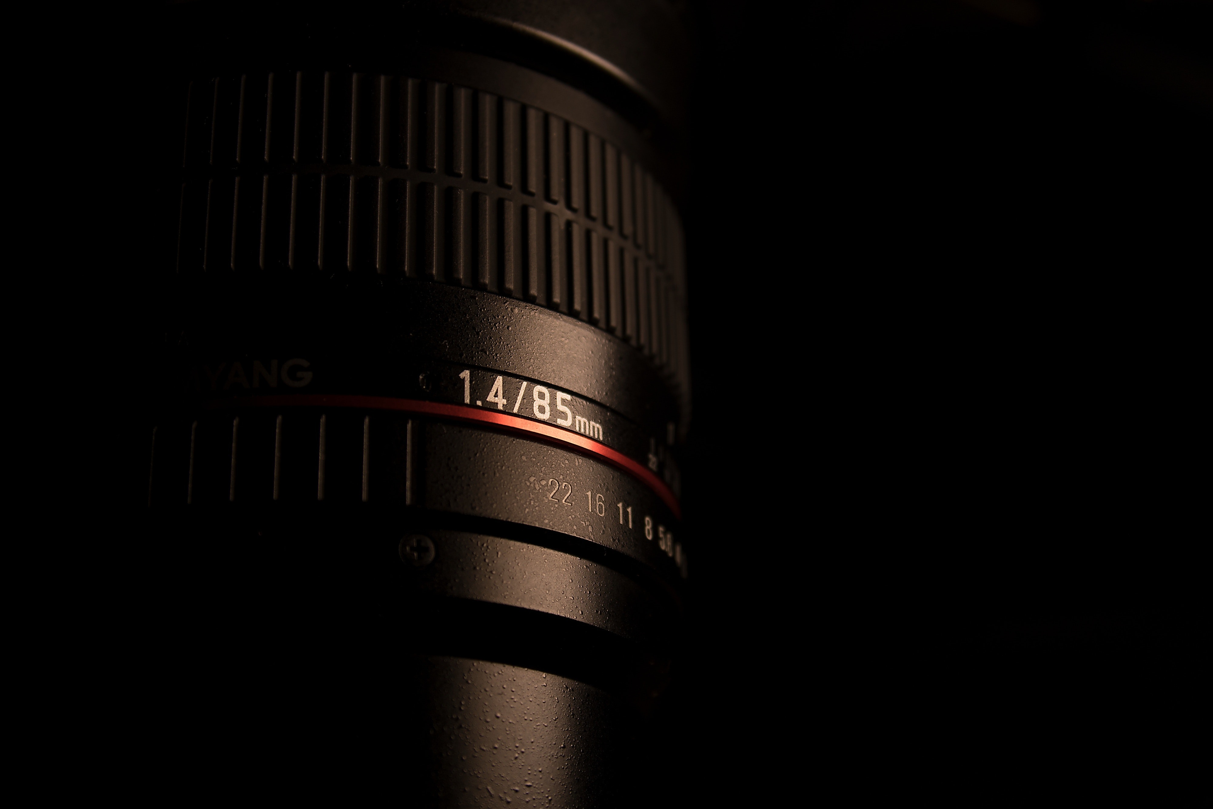 What is Zoom Lens in Photography — Clideo