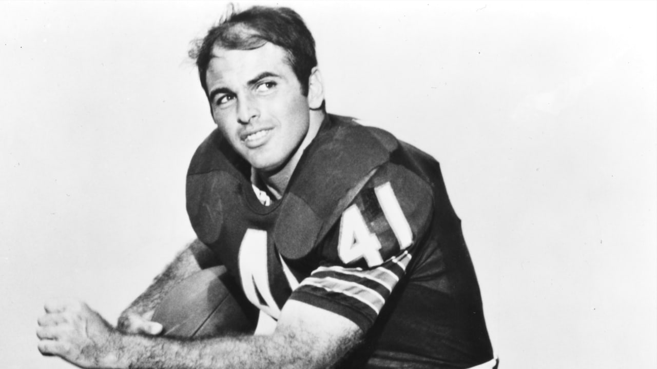 Remembering former Chicago Bears RB Brian Piccolo 50 years after his