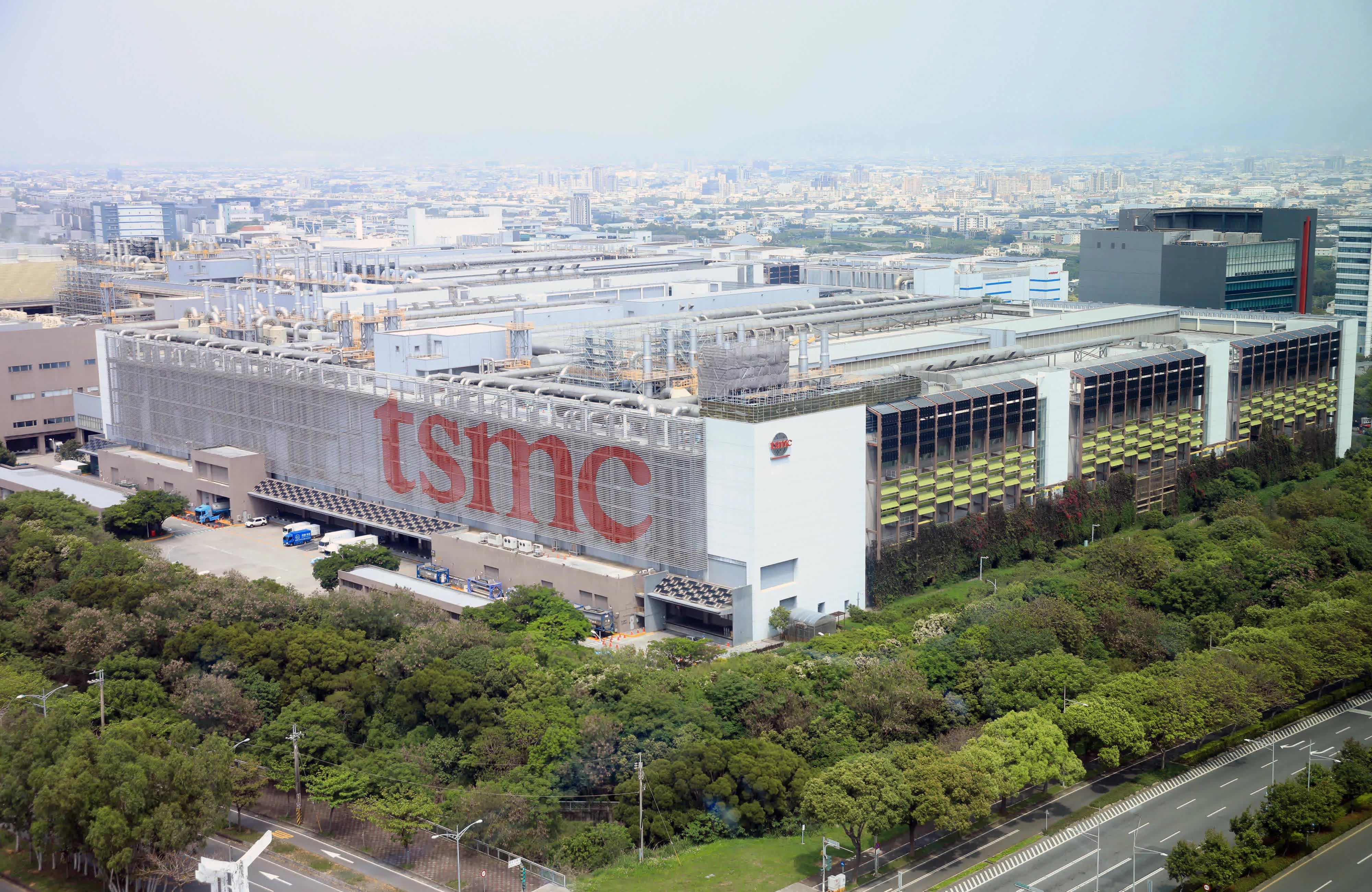 台积电确认将在其亚利桑那州工厂生产3纳米芯片 TSMC 台积电