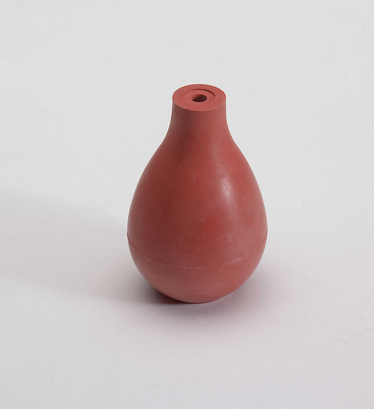 Rubber Bulb Pipette Filler 60 mL capacity from ColeParmer