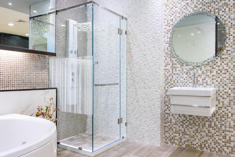 A Basic Guide On How To Replace Shower Doors