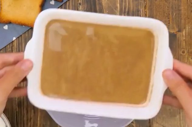 Oggi vogliamo proporti una versione un po' particolare e leggera del dolce e più amato d'italia. Tiramisù con fette biscottate: la ricetta light del fit ...