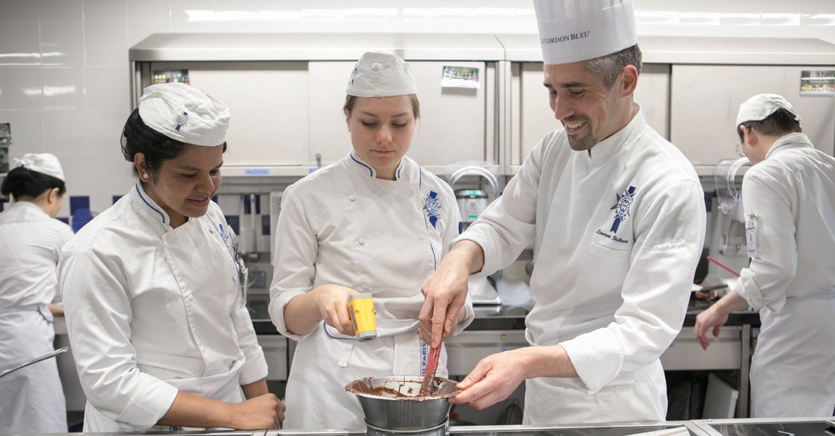 Grand Diplôme ® Cuisine and Pastry diplomas Le Cordon Bleu Paris