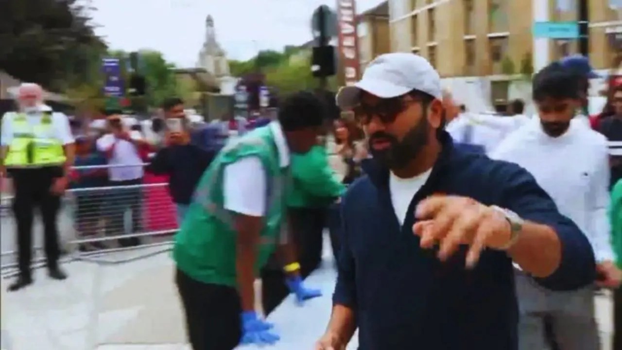 Watch: Rohit Sharma joins the action on Day 3 of India vs England Oval Test Watch: Rohit Sharma joins the action on Day 3 of India vs England Oval Test