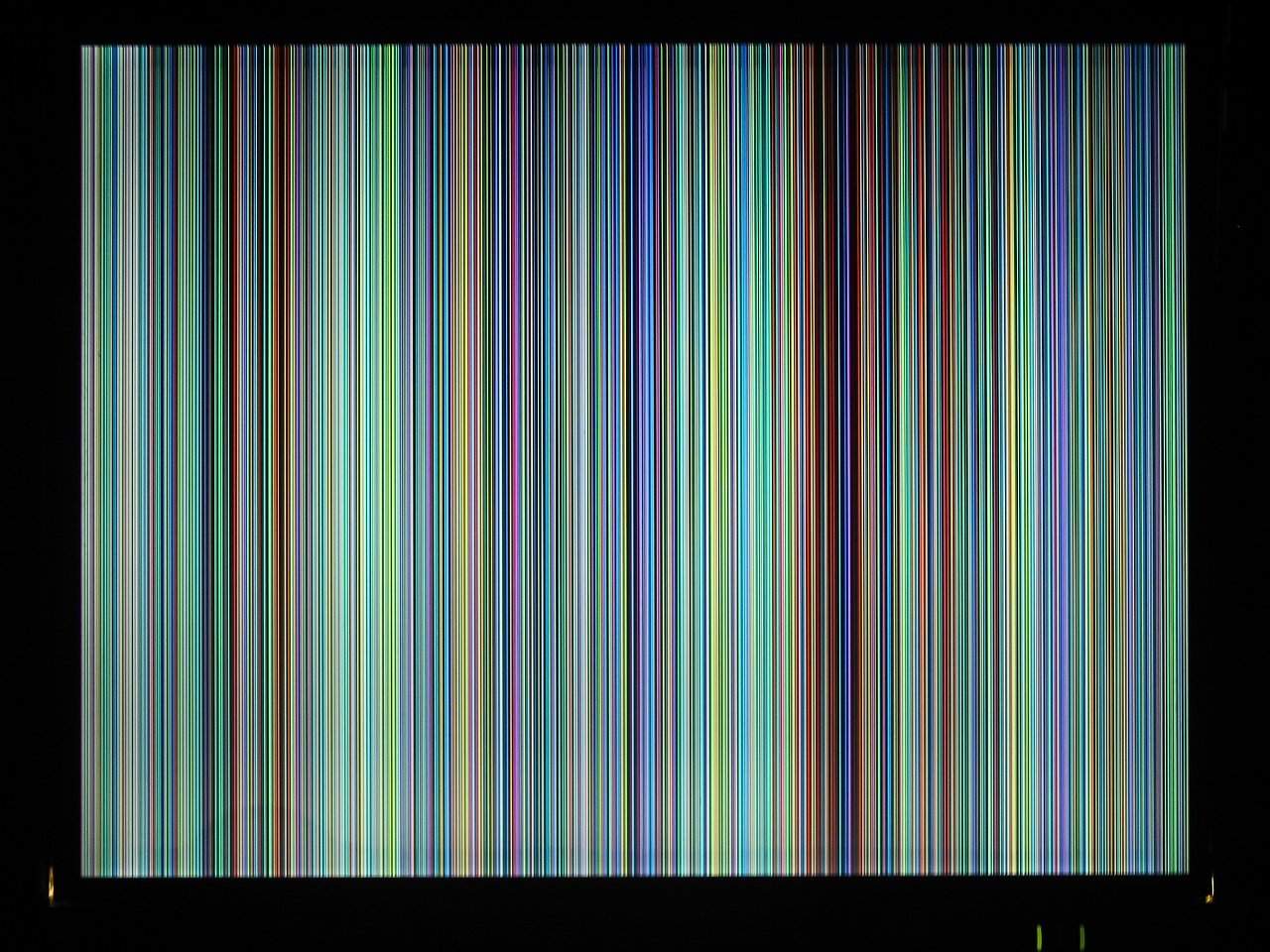 Laptop lcd full of vertical lines after upgrade, [SOLVED] Dani