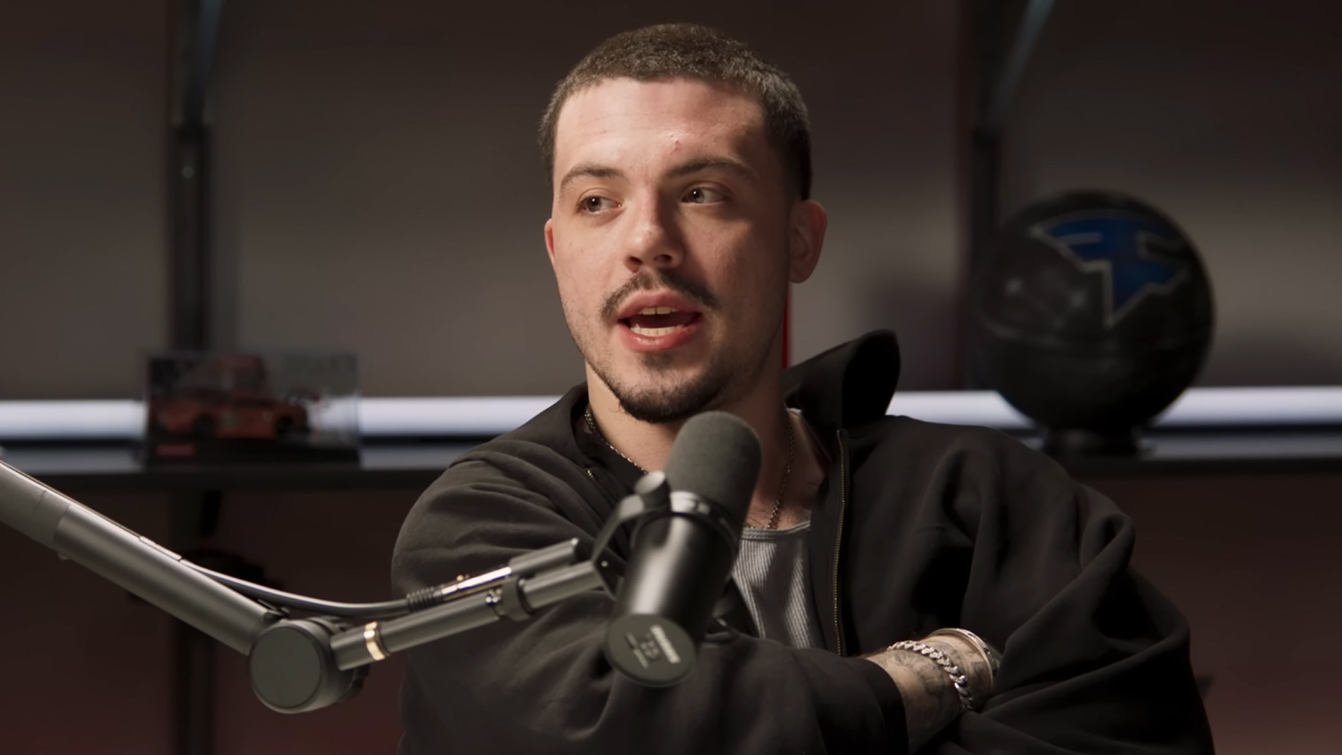 Alexander “Adapt” on FaZe Apex’s podcast