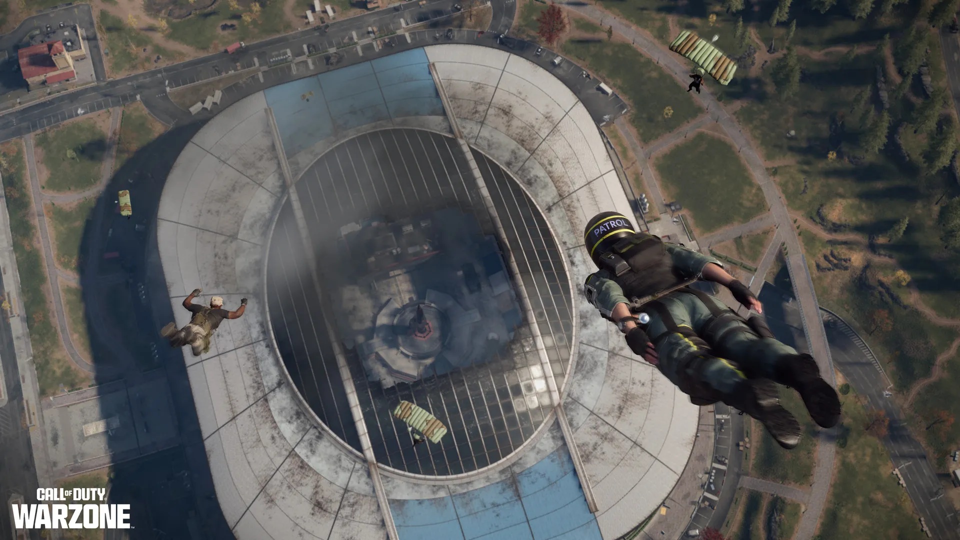 Multiple Operators diving into the Stadium on Warzone