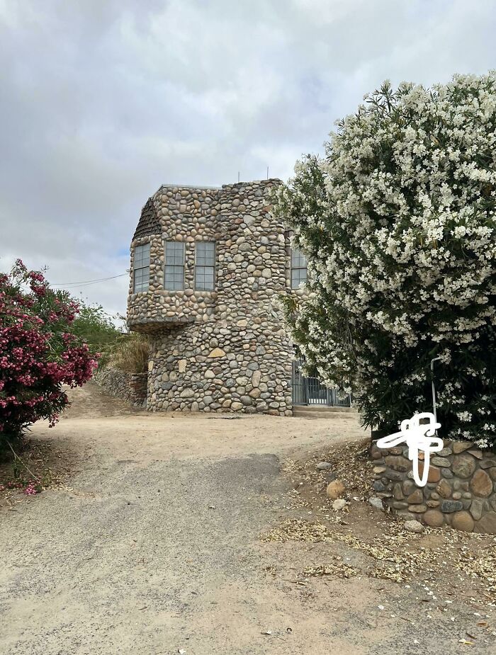 20 Architectural Fails That Led To These Poor Designs LaptrinhX / News